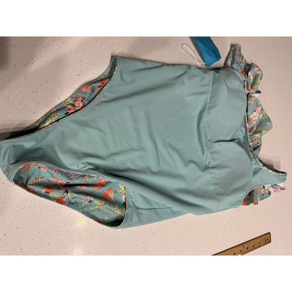 Vineyard Vines One Shoulder Ruffle One piece Swimwear Flower Field Aqua S - Picture 7 of 7